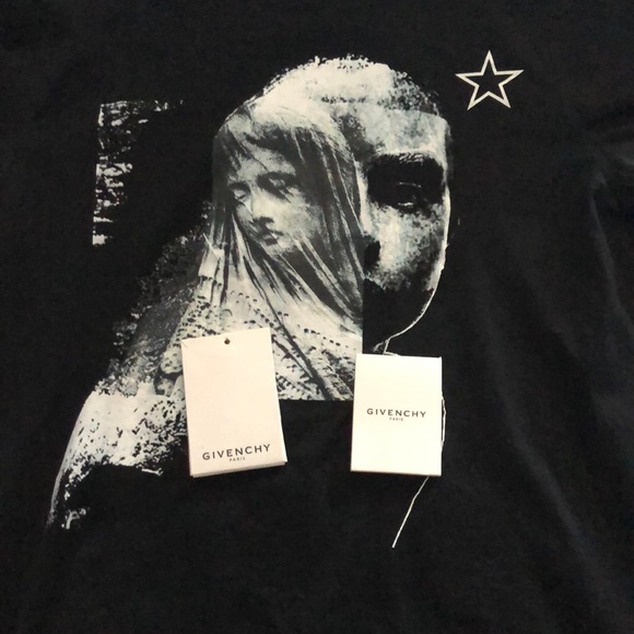 Givenchy shirt - Picture 3 of 3